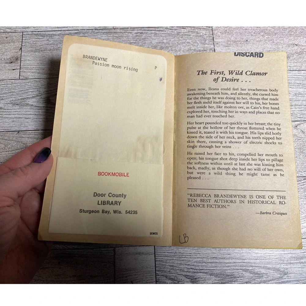 Passion Moon Rising Rebecca Brandewyne Paperback Romance 1988 1st‎ Print Ex-Lib